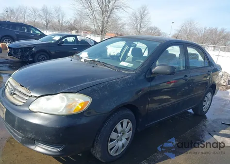 2004 Toyota Corolla Le z USA, uszkodzony, nr VIN 2T1BR38E84C299975